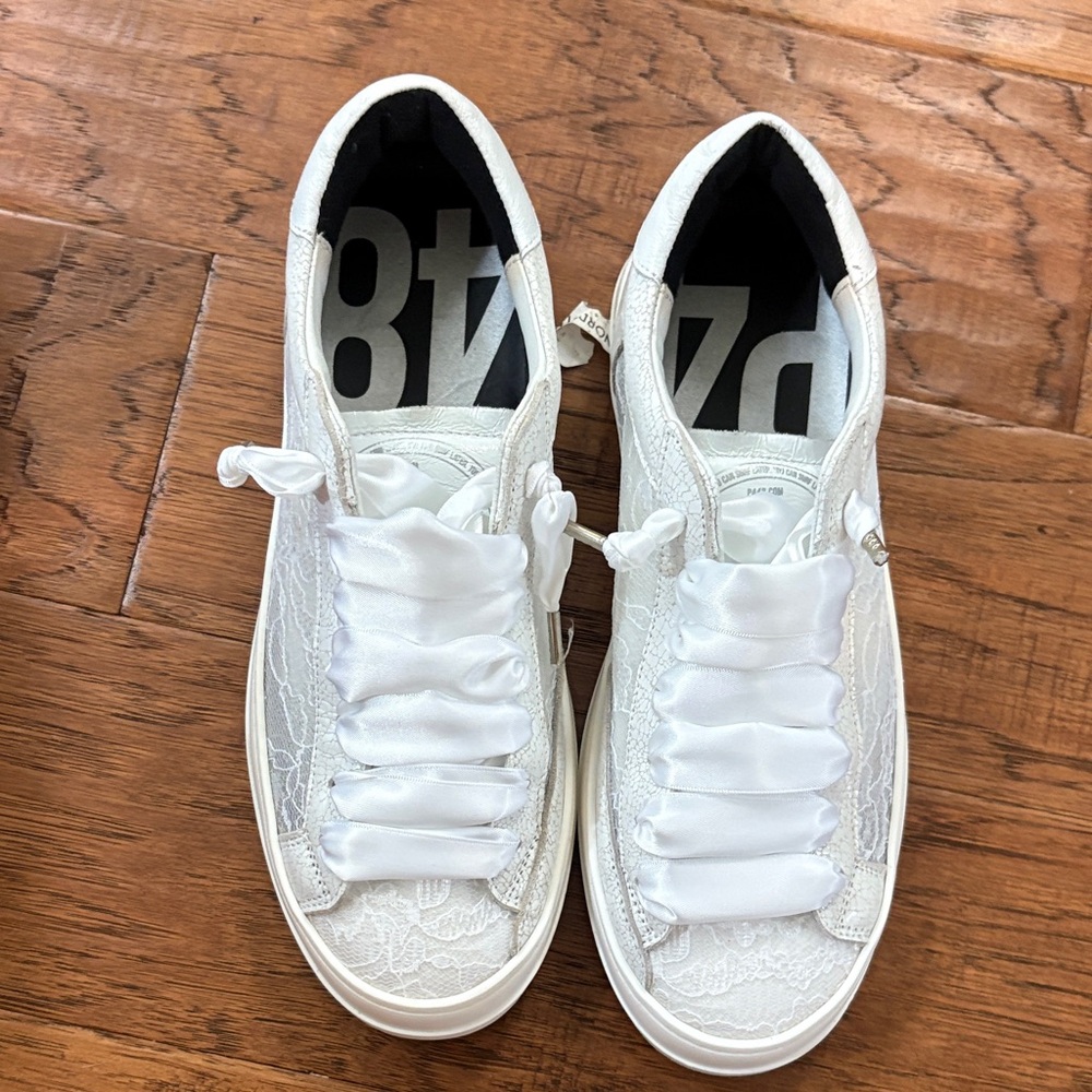 P448 White Sneakers with Blue Soles